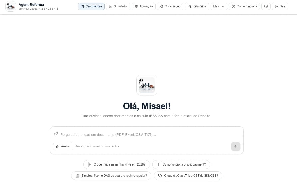 Tela do assistente do Agent Reforma, com campo para perguntar ou anexar documento e atalhos para dúvidas comuns sobre NF-e, split payment, Simples e cClassTrib.